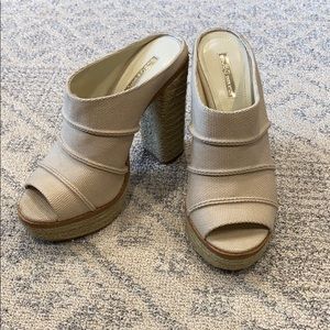 LIKE NEW BCBGeneration Rope Chunky Peeptoe Heels